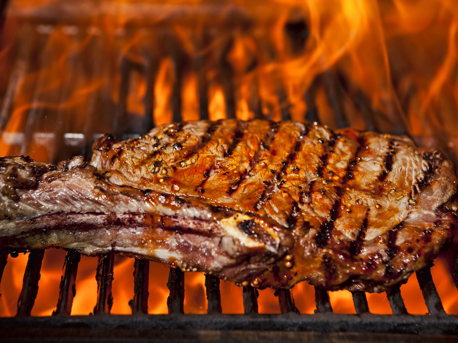 Steaks richtig grillieren - GuteKueche.ch